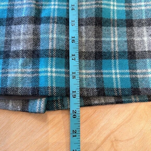 TALBOTS Women’s Blue and Black Plaid Lined A Line Wool Blend Zip Skirt Size 6P - Picture 10 of 10